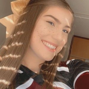 Meet your Posher, Madi